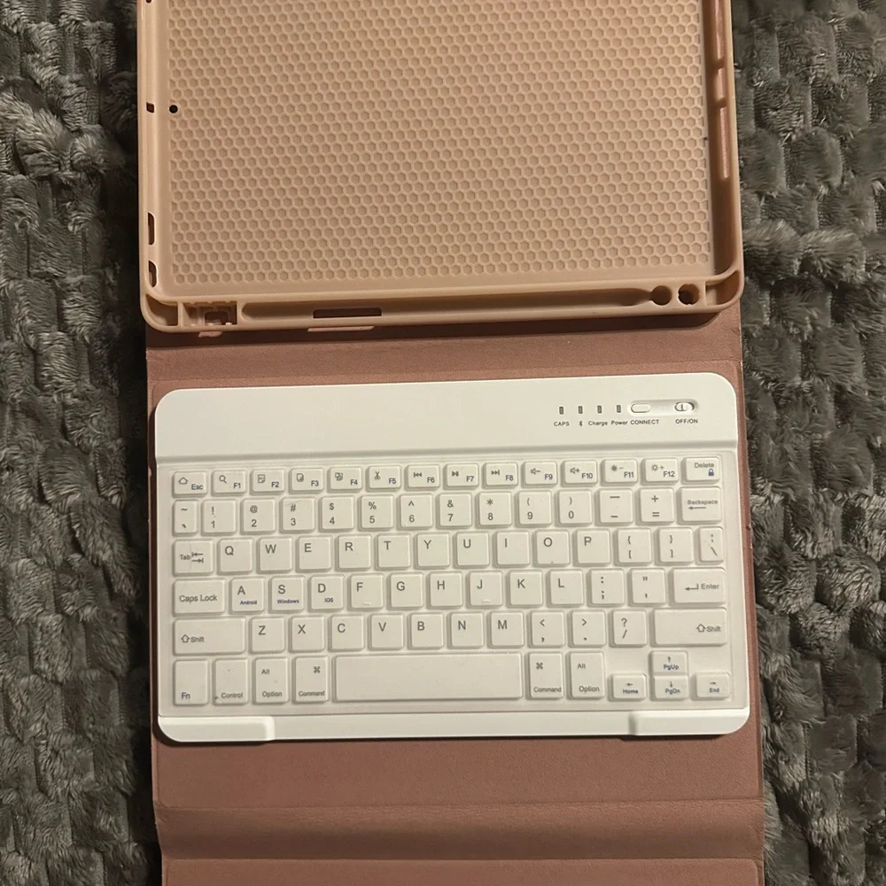 Wireless Keyboard Tablet Case - Pink